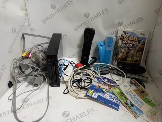 NINTENDO WII RVL-001(EUR) GAMES CONSOLE WITH ZOO HOSPITAL AND GAME CONTROLLERS