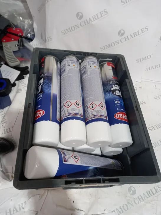 APPROXIMATELY 10 ASSORTED AEROSOL ITEMS TO INCLUDE - DE ICER - COLLECTION ONLY 