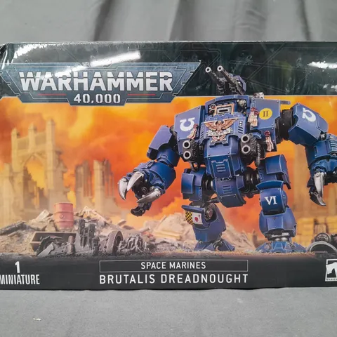 BOXED WARHAMMER 40K SPACE MARINES - BRUTALIS DREADNOUGHT MINIATURE