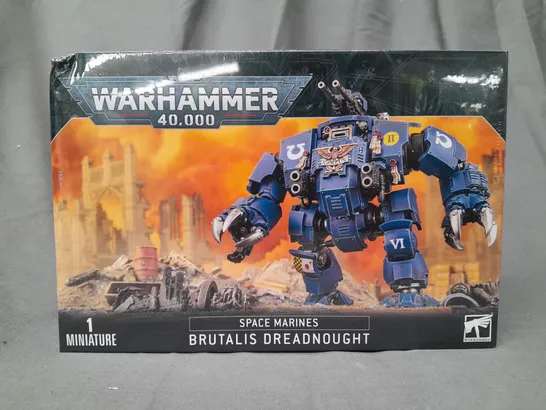 BOXED WARHAMMER 40K SPACE MARINES - BRUTALIS DREADNOUGHT MINIATURE