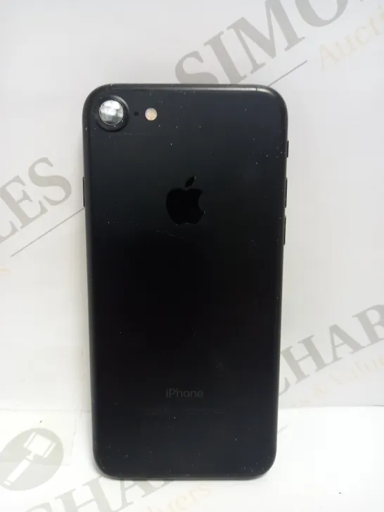 APPLE IPHONE 7 (A1778) SMARTPHONE