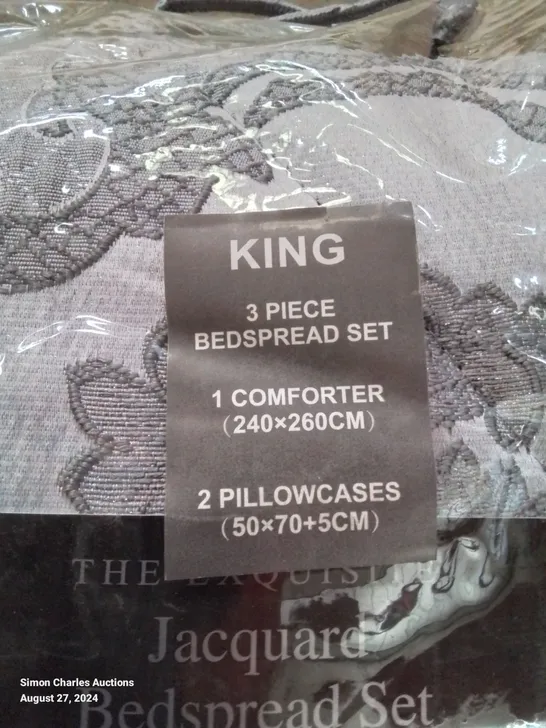 BAGGED GINA COTTON BLEND DAMASK BEDSPREAD WITH PILLOW CASES -KINGSIZE-