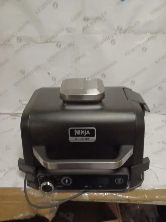 NINJA WOODFIRE ELECTRIC BBQ GRILL & SMOKER WITH AIR FRY FUNCTION OG701UKQ