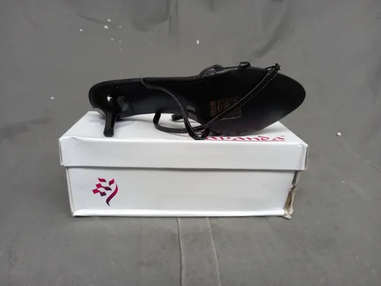 BOX OF APPROXIMATELY 23 BOXED SMALL HEEL DIAMANTE OPEN TOE SHOE IN VARIOUS SIZES