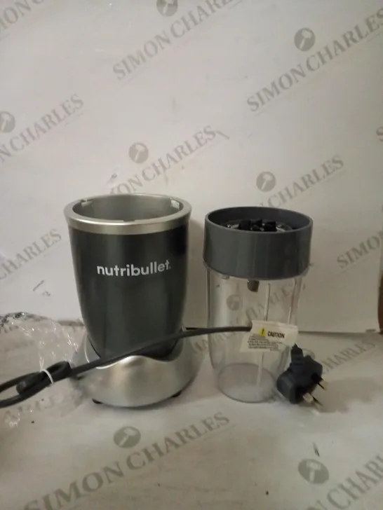 NUTRIBULLET 600 SERIES 600W NUTRITION EXTRACTOR 