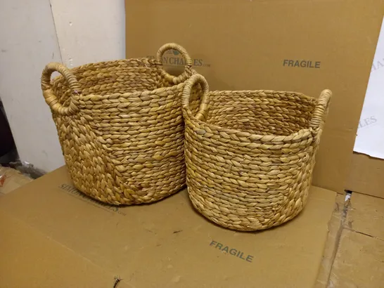 SET OF 2 ARROW WEAVED BASKETS