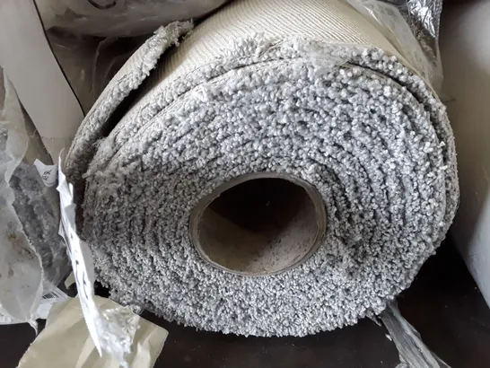 ROLL OF QUALITY FREEZING 144 FROZEN WATER CARPET APPROXIMATELY 6.3×5M