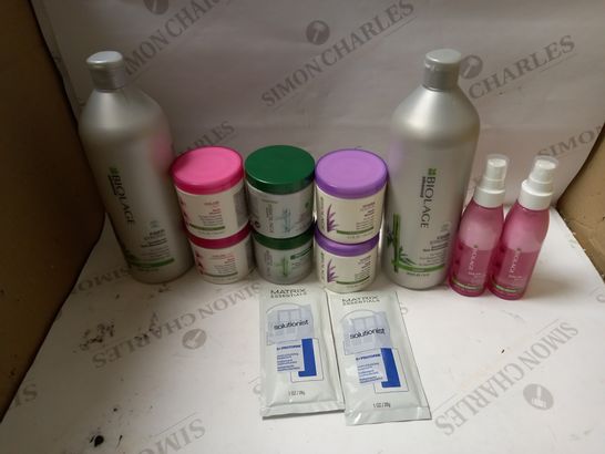 LOT OF APPROX 12 ASSORTED MATRIX HAIRCARE PRODUCTS TO INCLUDE FIBER STRONG CONDITIONER, SHINE SHAKE, COLOUR LAST MASK, ETC 