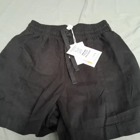 LUCY & YAK CHARLIE SHORTS IN BLACK - XS