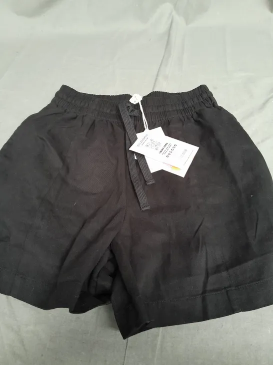 LUCY & YAK CHARLIE SHORTS IN BLACK - XS