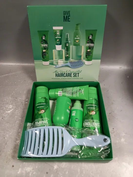 BOXED GIVE ME ALOE VERA & COCONUT OIL HAIRCARE SET 