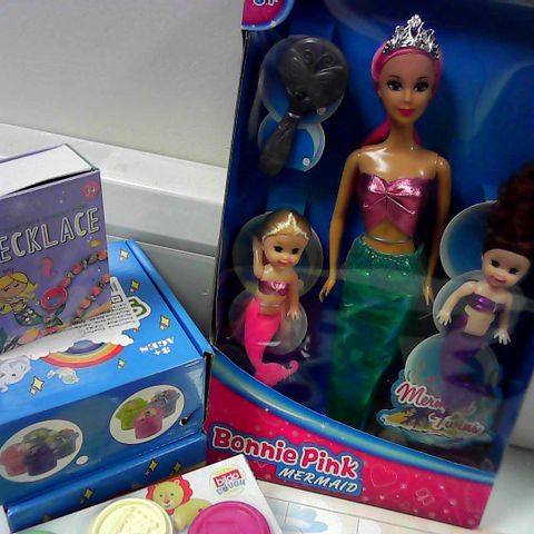 TOY COLLECTION TO INCLUDE  BONNIE PINK MERMAID, DOUGH, JIGSAW ETC APPROX 6 ITEMS