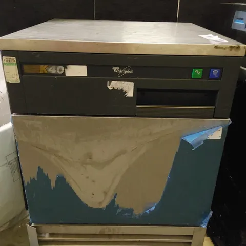 WHIRLPOOL K40 ICE MACHINE