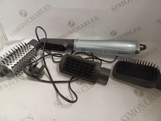 BABYLISS HYDRO FUSION HAIRDRYER BRUSH