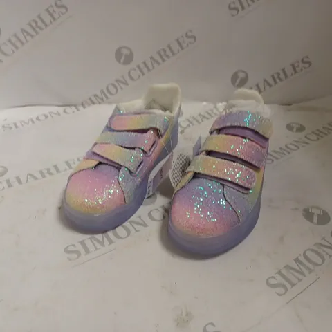 NEXT KIDS SPARKLE EFFECT LIGHT UP KIDS VELCO TRAINERS- UK 10