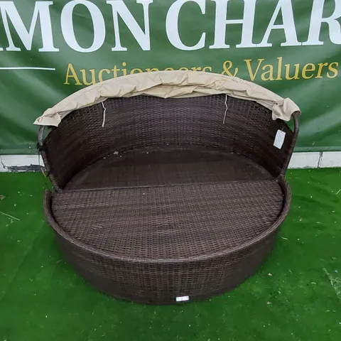 DESIGNER BROWN RATTAN GARDEN/PATIO RELAXATION SEAT UNIT 