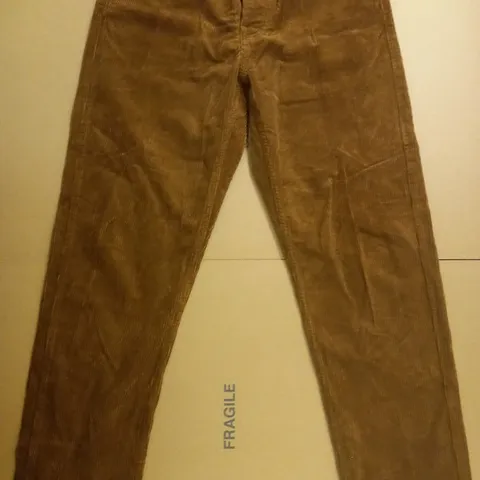 CARHARTT WIP CORDS IN BROWN - SIZE 30