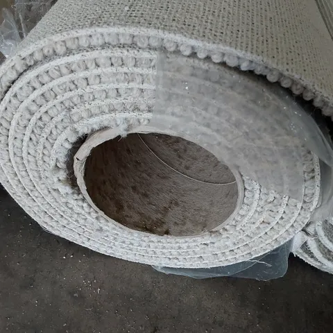 ROLL OF QUALITY SISAL WEAVE STYLE FLAXEN CARPET APPROXIMATELY 5M × 3M