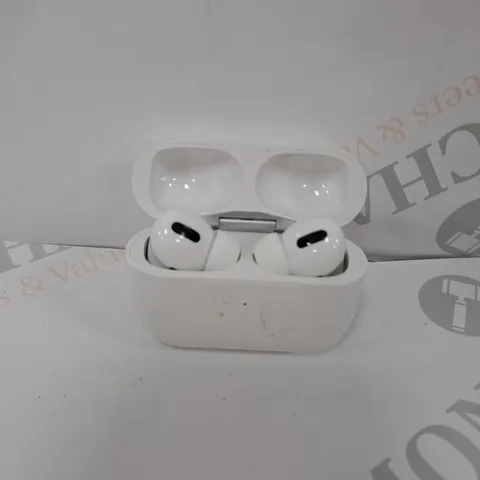 APPLE AIRPODS (2ND GENERATION) - CHARGING CASE 