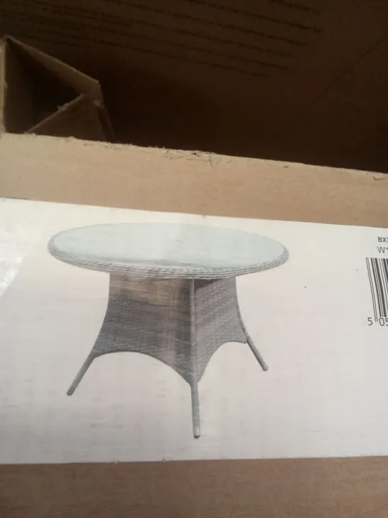 BOXED HAMILTON WICKER DINING TABLE 