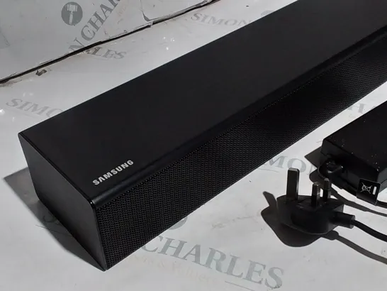 UNBOXED SAMSUNG HW-N400 SOUND BAR