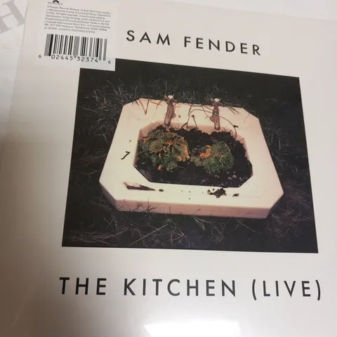 4 ASSORTED VINYL RECORDINGS TO INCLUDE; HARRY STYLES, GENE BUA AND SAM FENDER