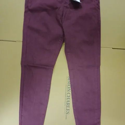 EVANS JEGGING DENIM PANTS, WINE - SIZE 14