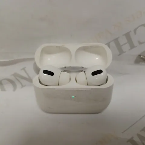 APPLE AIRPODS - WHITE A2190