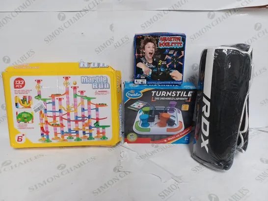 BOX OF APPROX 15 ASSORTED ITEMS TO INCLUDE - AMAZING ROULETTE - THINKFUN TURNSTILE - BLACK AND WHITE RDX SHINPADS ECT