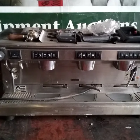 RAN7-3 RANCILIO COMMERCIAL 3 BARRISTA COFFEE MACHINE 