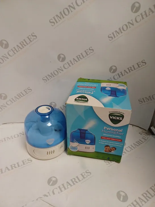 BOXED VICKS ULTRASONIC PERSONAL HUMIDIFIER 