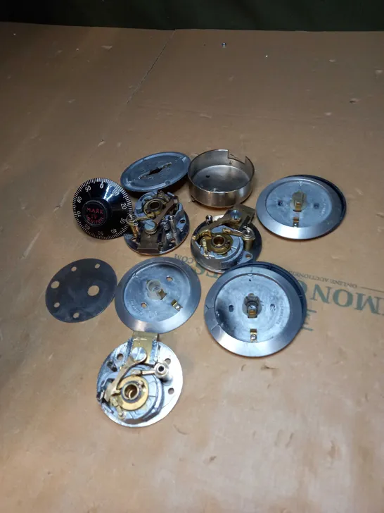 LOT OF ASSORTED LOCKS, FITTINGS AND DIALS 