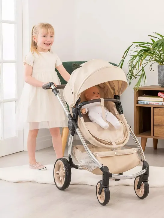 BOXED CELUNA VOGUE PRAM