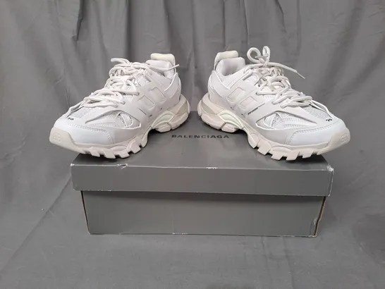 BOXED PAIR OF BALENCIAGA SNEAKERS IN WHITE UK SIZE 5