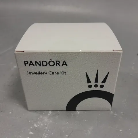 SEALED PANDORA JEWELLERY CARE KIT