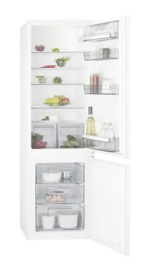 AEG 500 COLD SENSE INTEGRATED 70/30 FRIDGE FREEZER 267L Model SCB618F3LS RRP £709