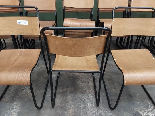 LOT OF 29X RETRO RESTAURANT DINING CHAIRS 