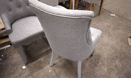 DESIGNER PAIR OF LIGHT GREY FABRIC CHAIRS WITH GREY LEGS 