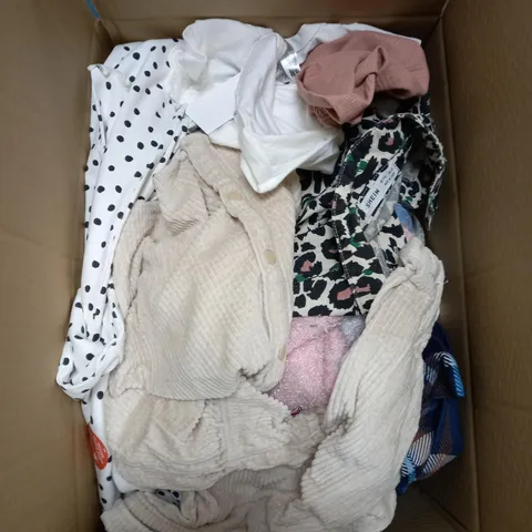 MEDIUM  BOX OF ASSORTED KIDS CLOTHING ITEMS TO INCLUDE BAGS, BABY GROWS AND DRESSES