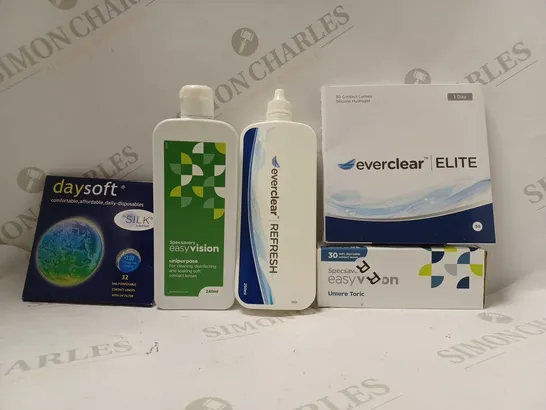 BOX OF APPROX 20 ASSORTED EYE CARE ITEMS TO INCLUDE - EVERCLEAR ELITE 30 CONTACTS LENSES - SPECSAVERS EASY VISION - EVERCLEAR REFRESH ECT