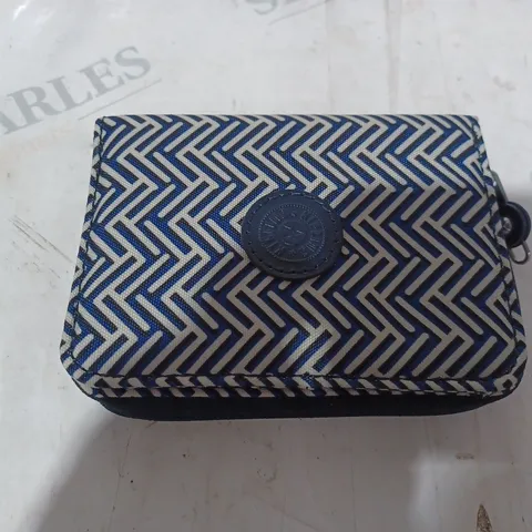 KIPLING CLASSICS BLUE/WHITE MONEY LOVE PURSE 