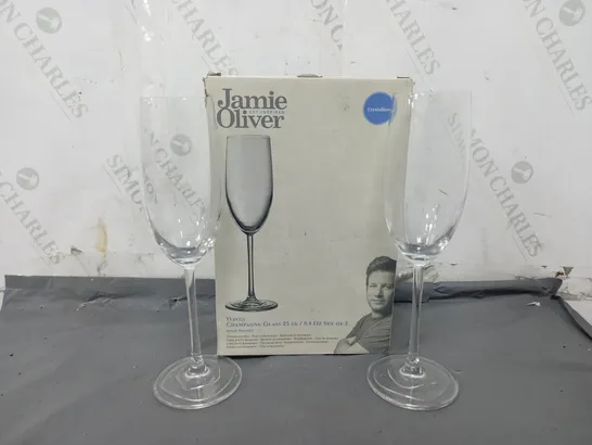 BOXED SET OF 2 JAMIE OLIVER GET INSPIRED WAVES CHAMPAGNE GLASSES (25CL) - COLLECTION ONLY