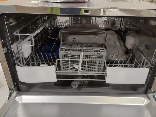 RUSSELL HOBBS FREESTANDING COMPACT DISHWASHER, MODEL: RHTTDW6S