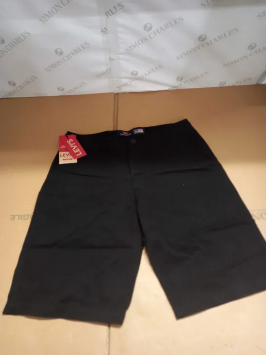 MENS LEVIS SHORTS SIZE UNSPECIFIED