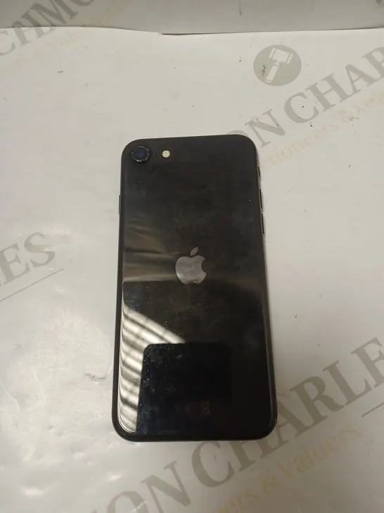 APPLE IPHONE SE IN BLACK