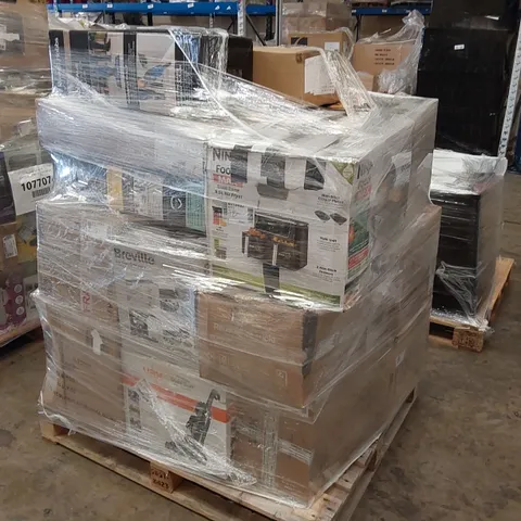 PALLET OF APPROXIMATELY 22 UNPROCESSED RAW RETURN HOUSEHOLD AND ELECTRICAL GOODS TO INCLUDE;