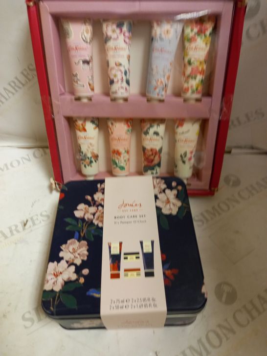 CATH KIDSTON & JOULES GIFT SETS