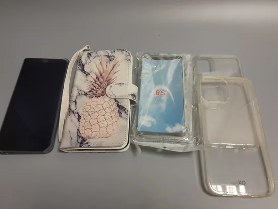 LOT OF 5 ASSORTED MOBILE PHONE CASES TO INCLUDE FOLIO FOR SAMSUNG S8, PINEAPPLE FOLIO AND CLEAR CASES