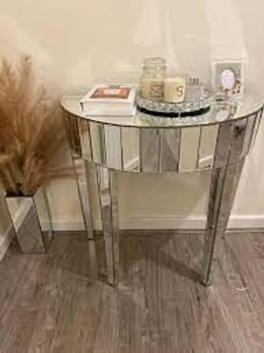 VEGAS OCCASIONAL HALF MOON MIRRORED CONSOLE TABLE RRP £129