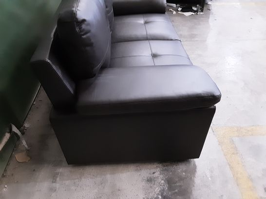 DESIGNER BROWN LEATHER 2-SEATER SOFA 